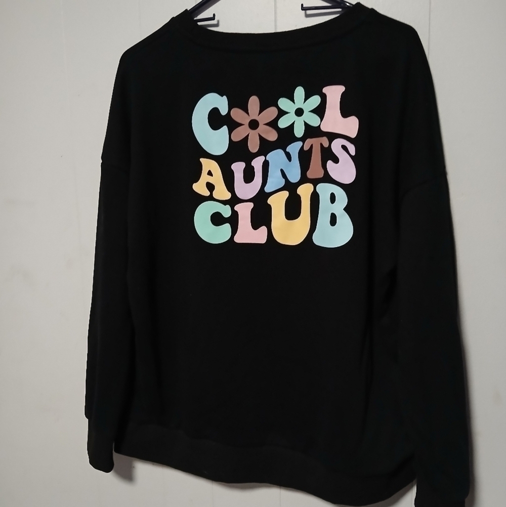 Unbranded ladies long sleeve sweatshirt "Cool Aunts Club" Size XL